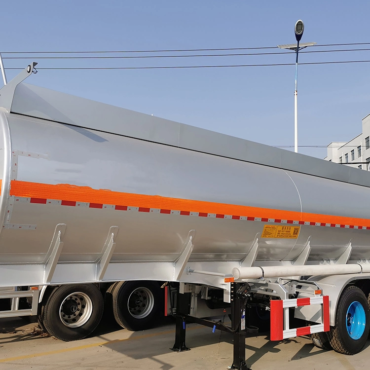 Oil Tank Semi-Trailer Original Factory Direct Low-Price Airtight Transportation of Liquids