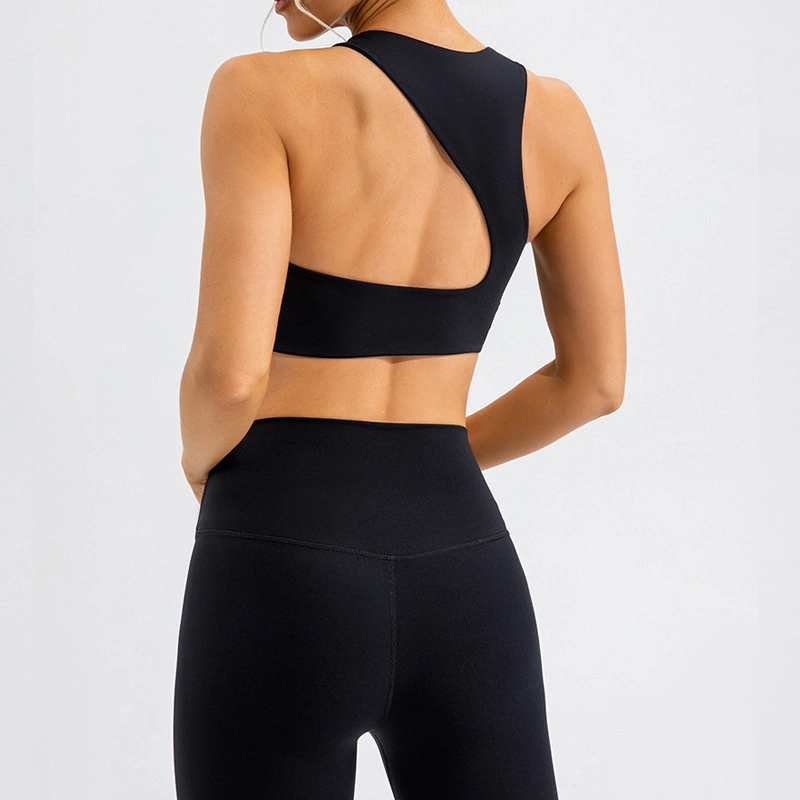 Venta caliente mujeres OEM Yoga Ejercicios de Fitness conjunto polainas cintura alta desgaste Atlético Scrunch estriada juego Yoga pantalones cortos de gimnasia de botín