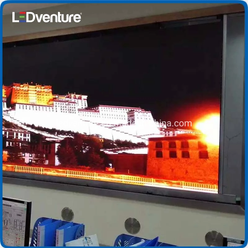 En el interior de la pantalla de TV LED grande TV LED, pantalla a color