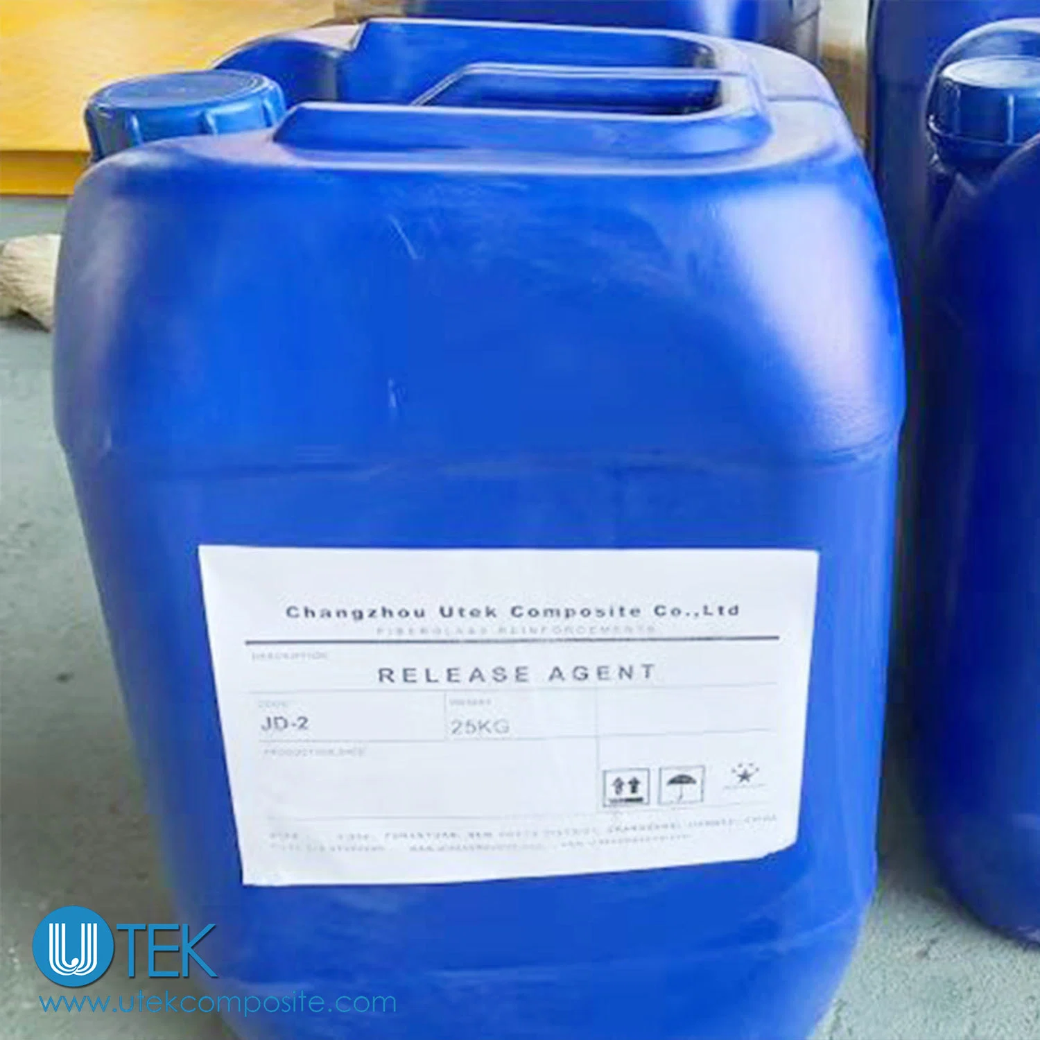 Excellent Lubricity and Abrasion Resistance Mold Release Agents