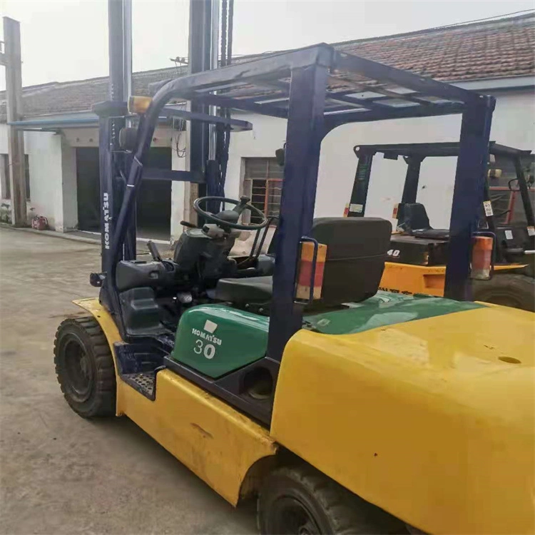 Second Hand Industrial Lifting Equipment Fd30 Diesel Forklift