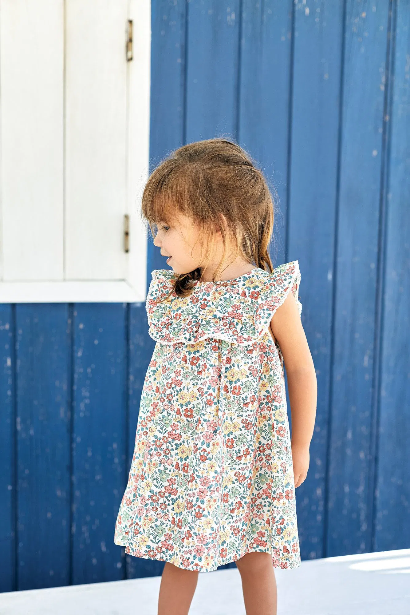 2023 nuevos arribos etiqueta privada Diseñadores mayoristas personalizados de alta calidad Moda casual ropa de verano para niños ropa para niños Flor niñas vestir Con Floral