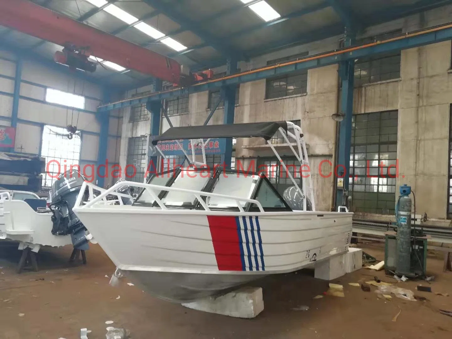 Pressed Hull 5.8m/19FT Runabout Fishing Boat with Bimini for Sale From Allheart Marine