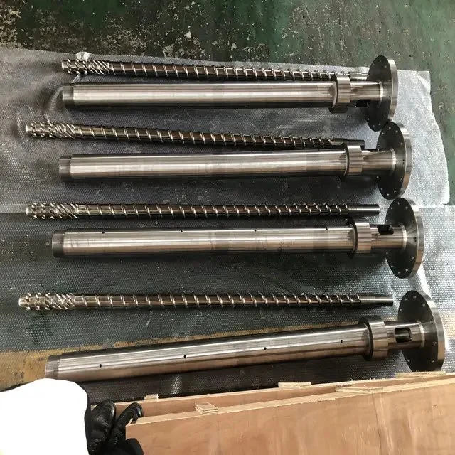 No. 340 High-Quality Single Extruder Machine Plastic Bimetallic Nitrided Barrel Screw