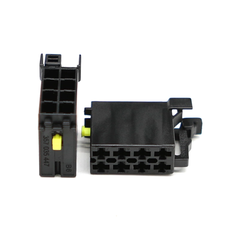 963120-1 8pin Automotive Connectors 2.8mm Wire-to-Board / Wire-to-Device Housing for Female Terminals