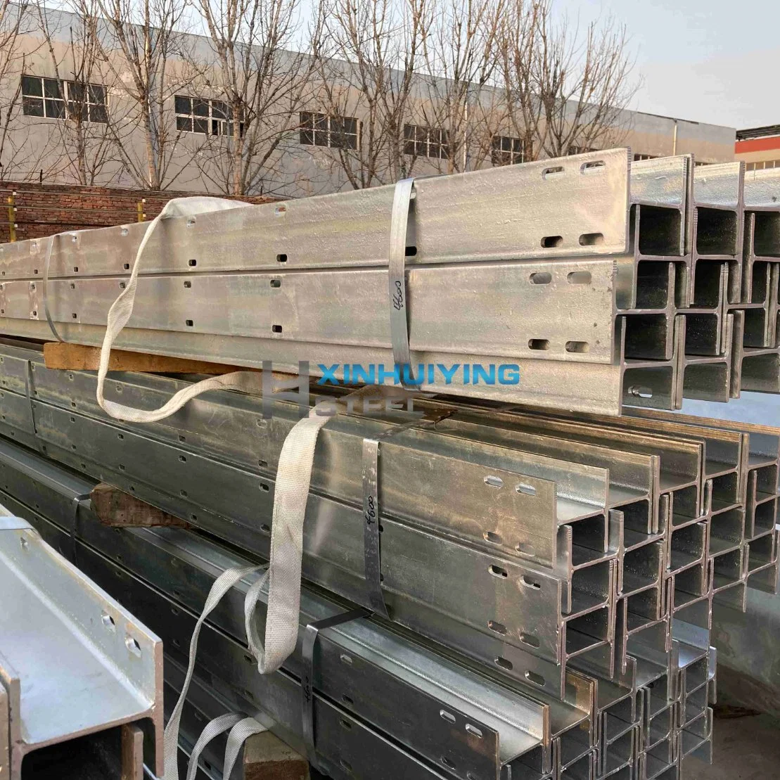 Custom Punched Galvanized H Steel for Light Steel Fence Construction