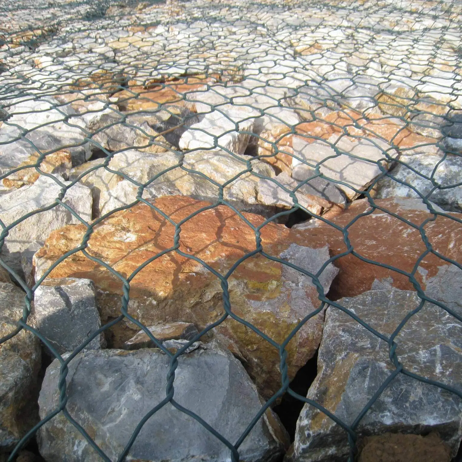 Tejido de malla de alambre Hexagonally Gabion de nido de abeja malla para Ingeniería Civil