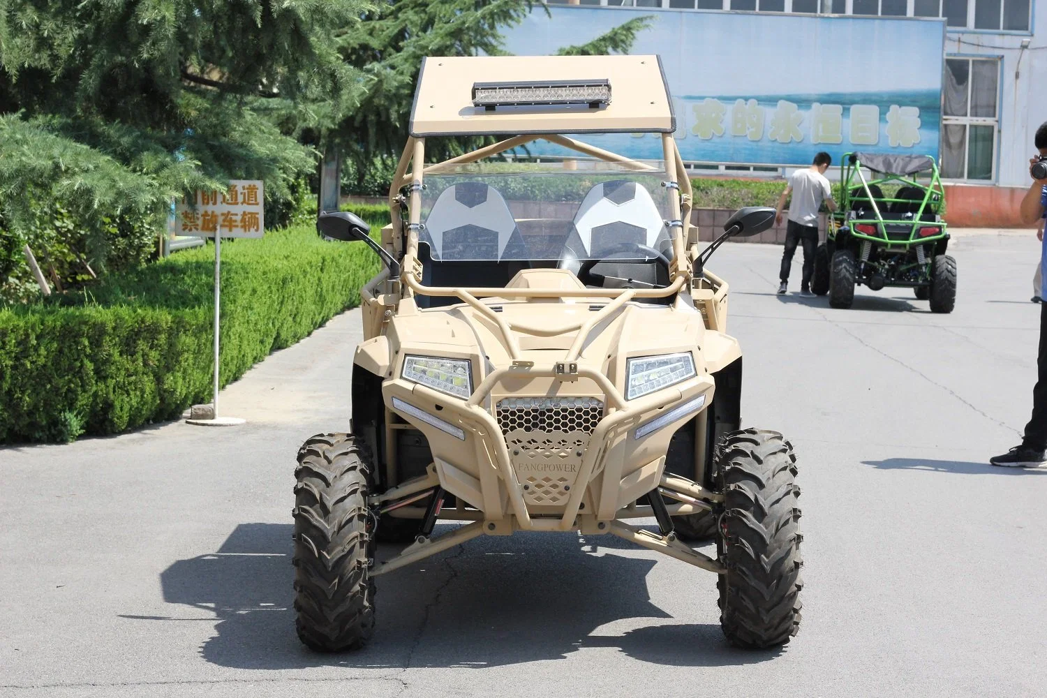 400cc off Road Vehicle Buggy UTV Farm Utility Vehicle