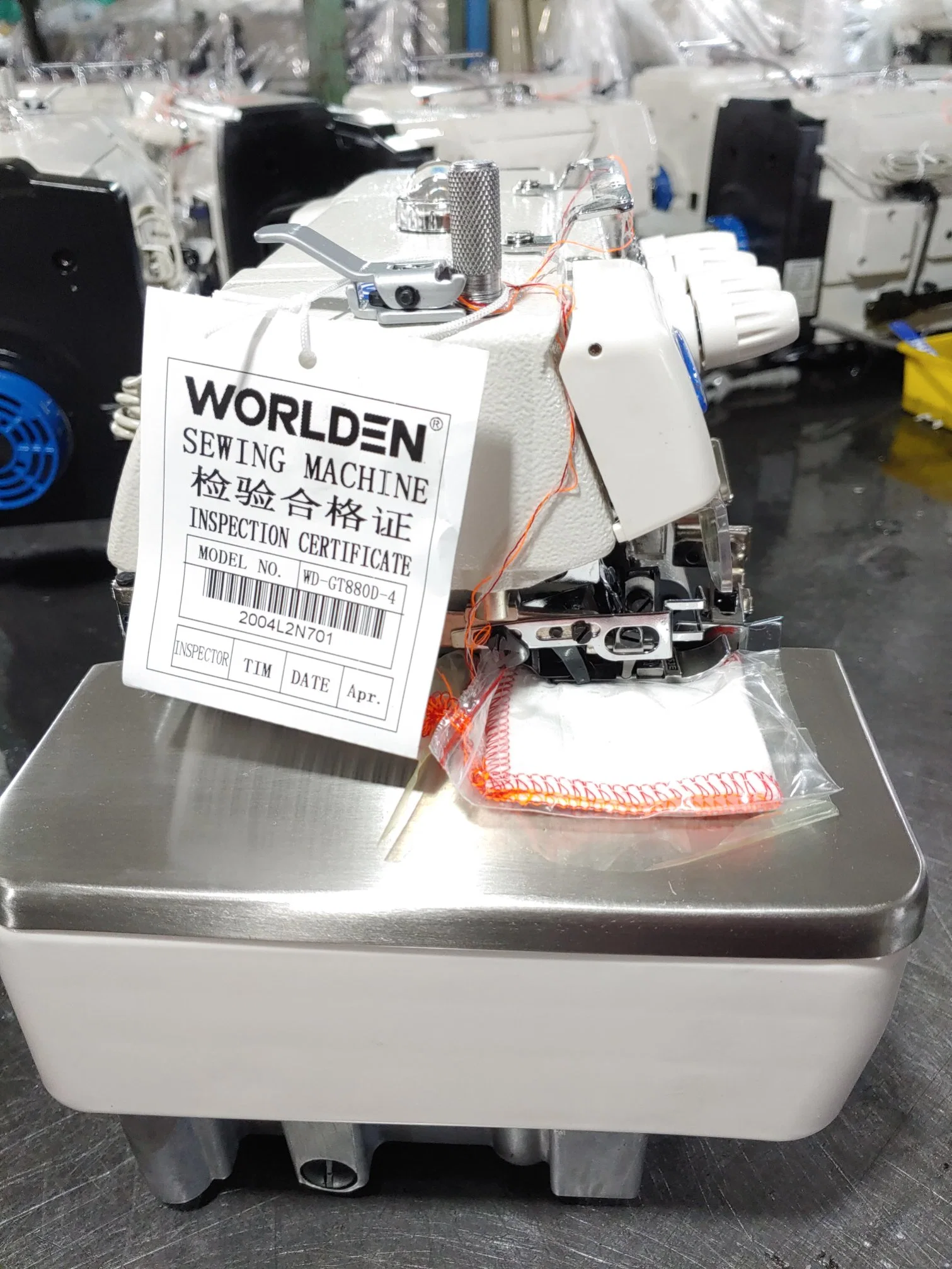 Wd-GT880D-4 New Type Four Thread Direct Drive Overlock Sewing Machine