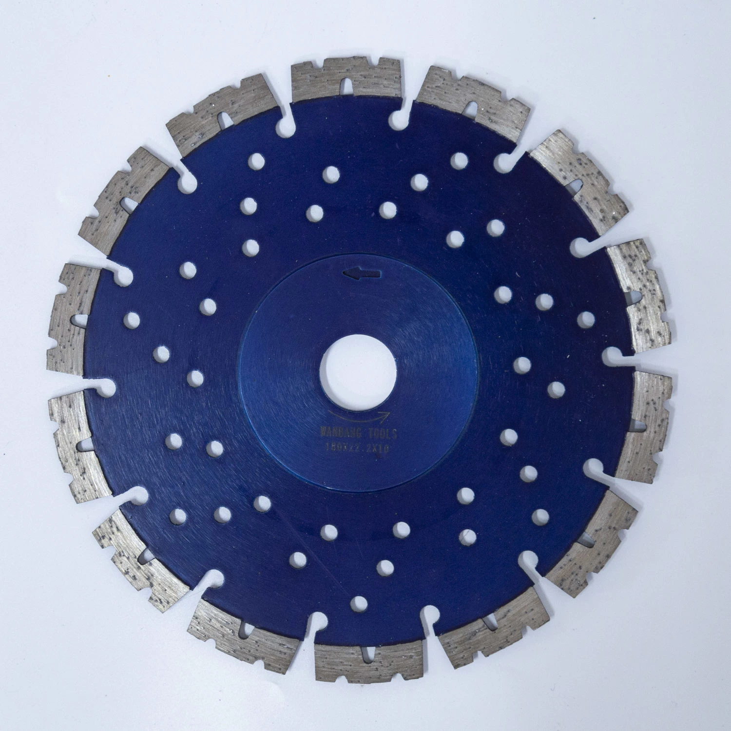 China OEM Special Design Diamond Circular Saw Blade Dry Cutting Tool with Holes Diamond Saw Blades