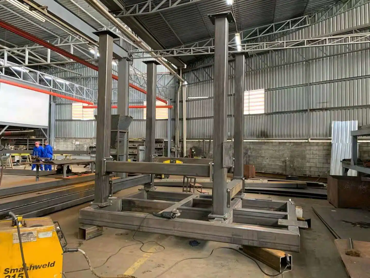 Ligação soldada e equipamento de maquinagem peça sobresselente máquinas de metal peças CNC Processamento personalizado
