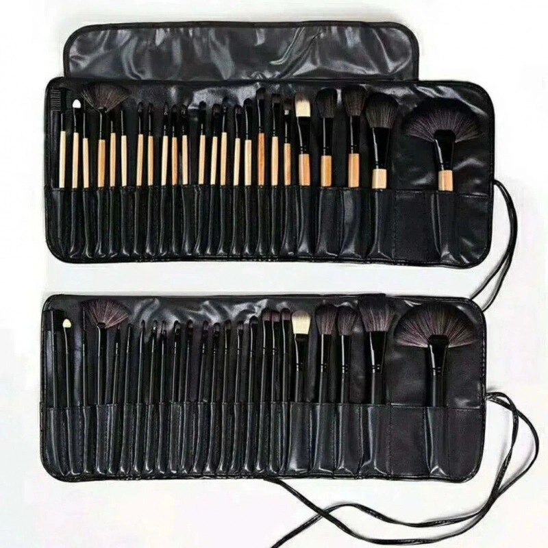 Yaeshii Custom Logo Wholesale/Supplier Premium 24 in 1 Professional Soft Highlight Brushes Makeup Cosmetic