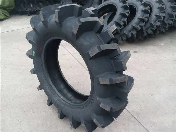 Low Price China Famous Factory with Natural Rubber PR-1 18.4-38-12pr Only Tyre with Natural Rubber Used in Paddyfield Bias Agricultural Tyre