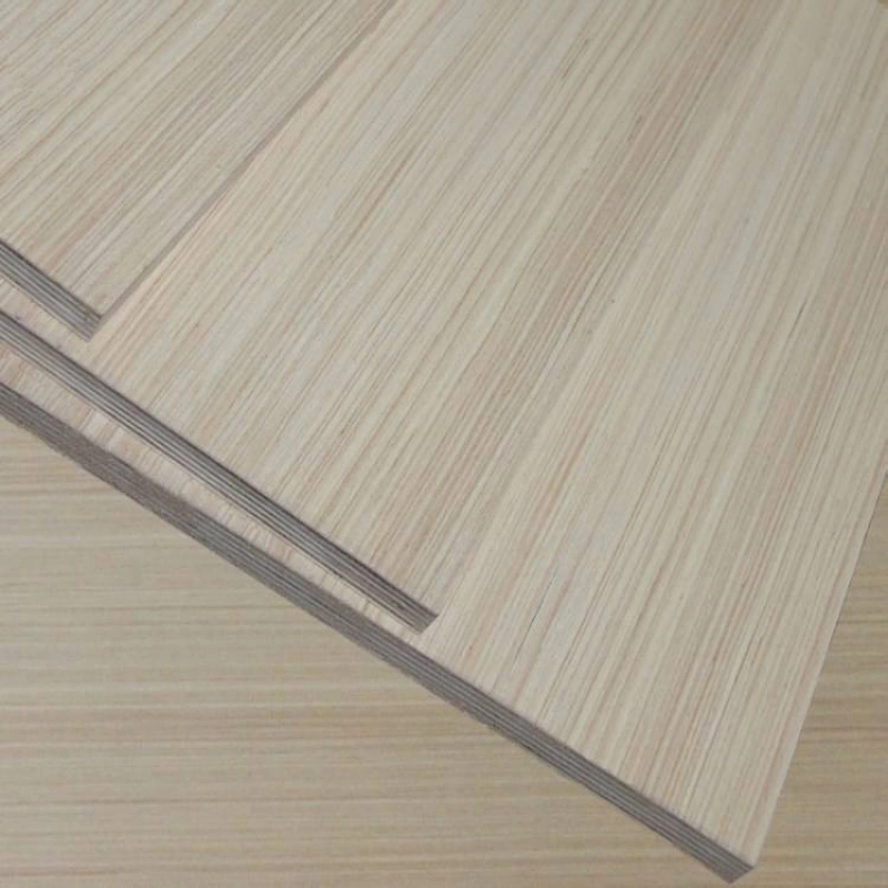 Hochwertige Melamin Faced 18mm MDF Produkt / Furnier Melamin MDF Board Aus China