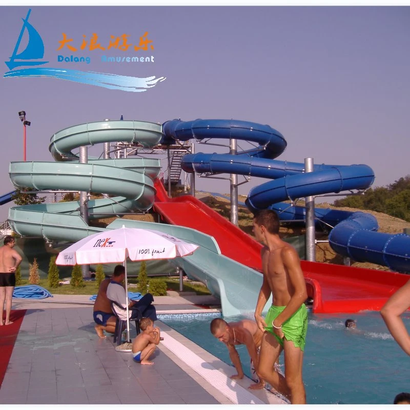 Piscina de entretenimiento para adultos y deslizar el patio de recreo al aire libre juego de la familia