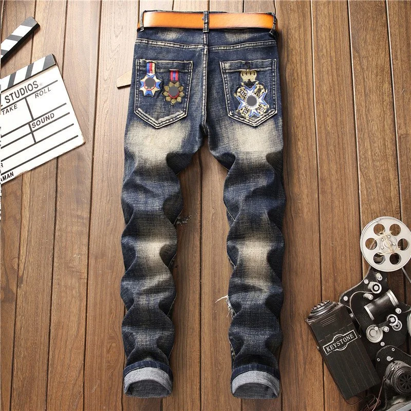 2023 Custom Men's Jean Hip Hop Patch Ripped Denim Casual Denim Pants Wholesale/Supplier Fashion New Style for Stylish Blue Skinny Fitting Trousers Jeans for Men