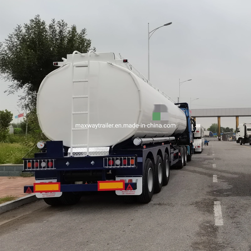 Tri-Axle 44000 Liters Fuel Tanker 6 Compartments Petroleum Road Tanker Truck