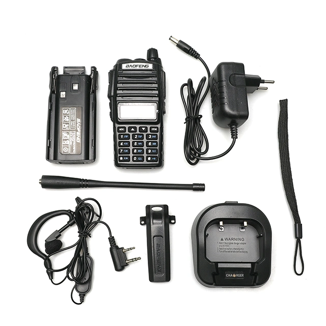 مسافة تتراوح بين 5 و10 كم من Baofeng UV-82 High Power 8W ووكي توكي راديو UHF/VHF PMR446 ثنائي الاتجاه