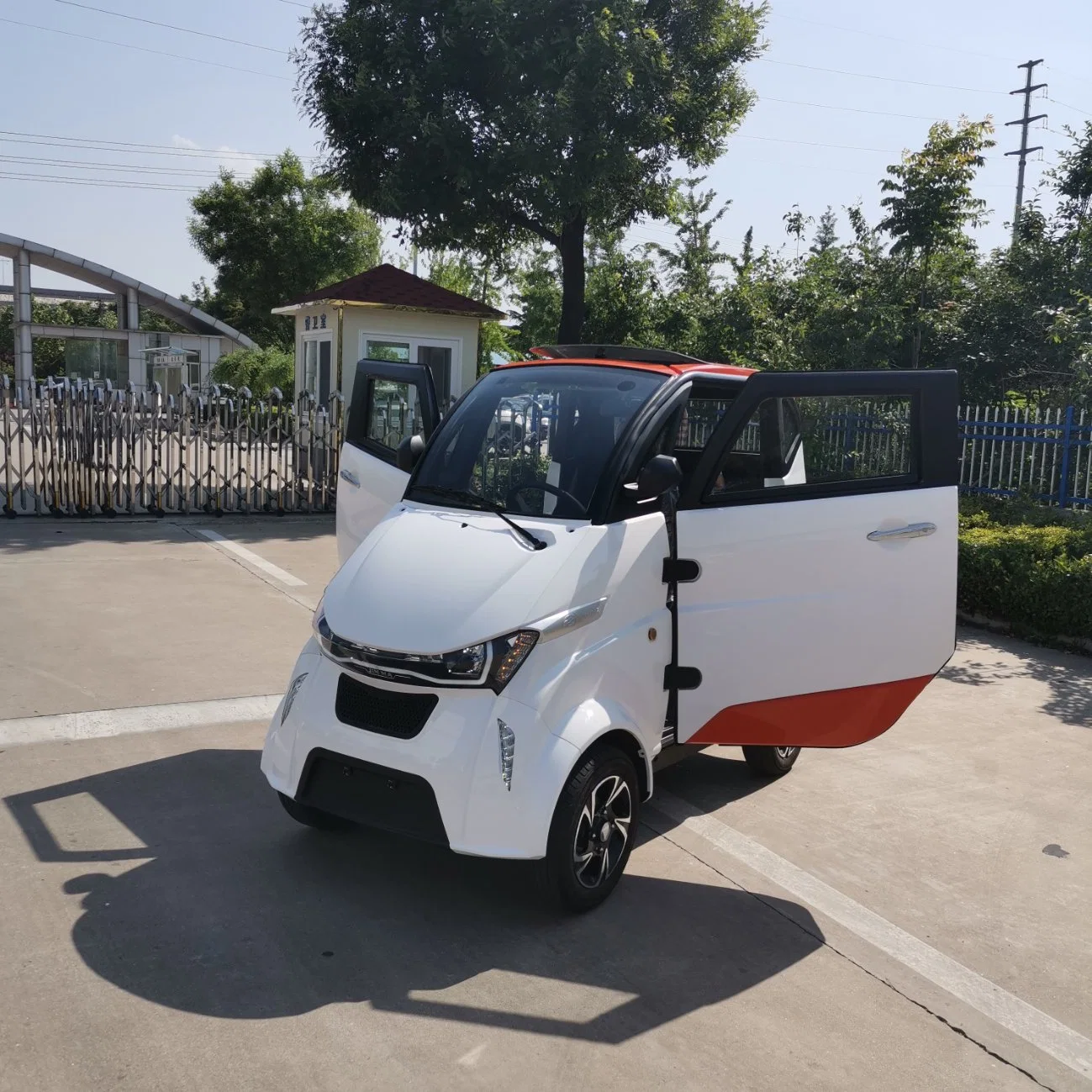 China 4 Wheel Electrical Street Legal Electric Car with EEC