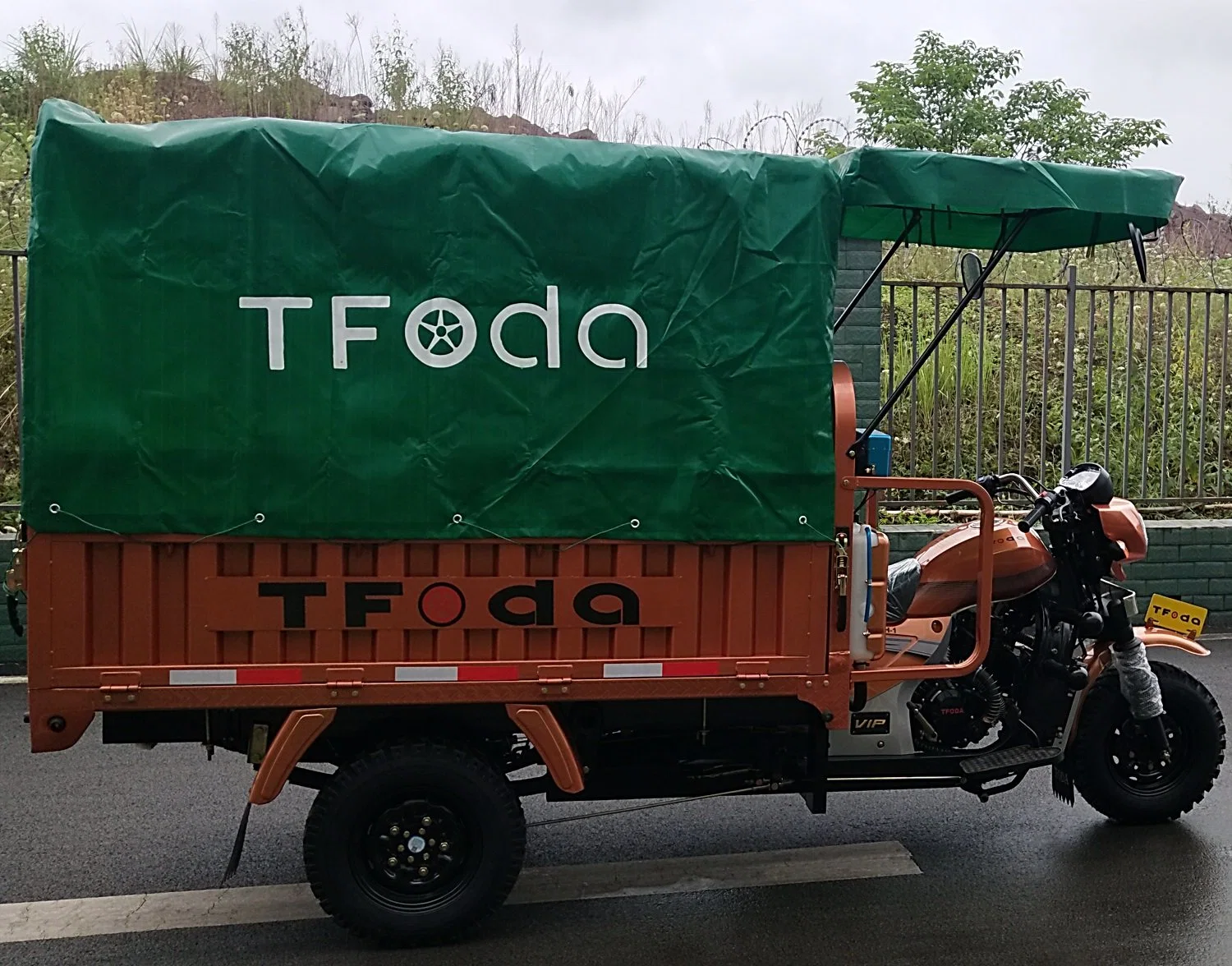 Tres ruedas de motocicleta Ducar OEM con la calidad de la caja trasera