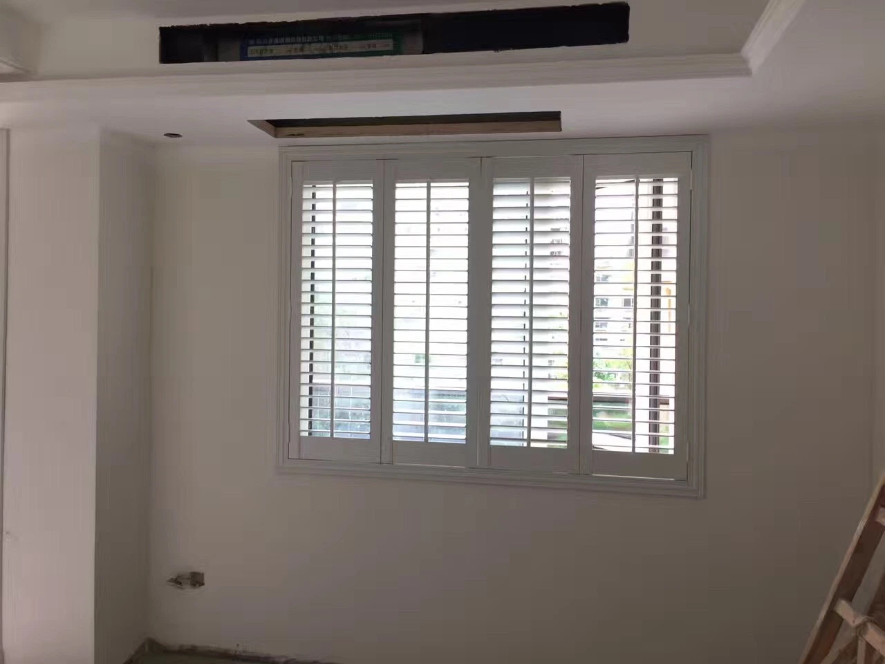 2018 Waterbase Painted PVC Bifold Plantation Window Shutter Made in China