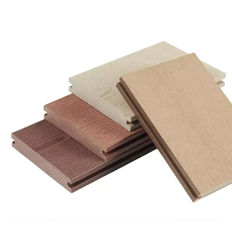 Les matériaux de construction de feuillus Decking composite de sol stratifié parquet multicouches Engineered Parquet en bois solide