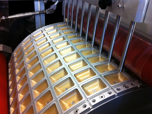 Automatic Honey Spoon/Ketchup/Sauce/Oil/Liquid/Shampoo/Jelly/Juice//Coffee Capsule Cups Filling Sealing Machine