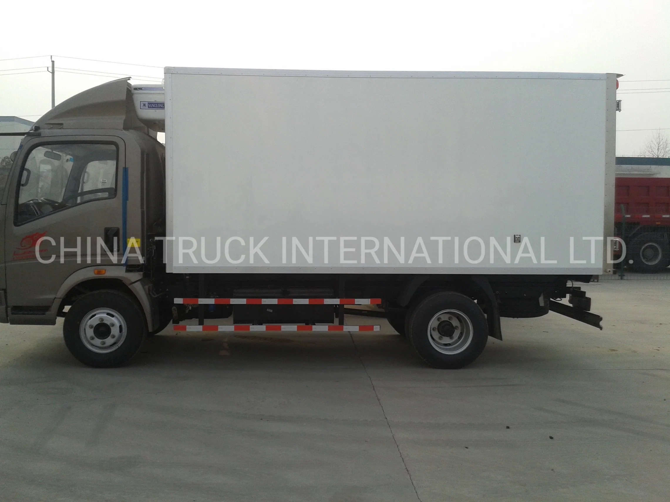 Sinotruk HOWO Euro2 116CV 4X2 camión frigorífico