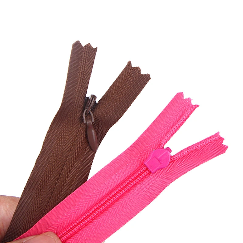 High quality/High cost performance  Wholesale/Supplier Nylon Zipper 3#39-42 Cm Invisible Zipper for Sewing Crafts Coil Zipper