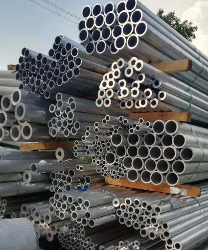 2011 Aluminum Pipe Seamless Aluminum Tubes Common Extruded Tubes Used in Automobile Ship Aerospace Aviation Electrical Appliance