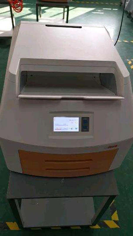 Radiographie numérique Imageur thermique à sec de radiographie médicale Film imprimante pour le Dr Cr CT IRM