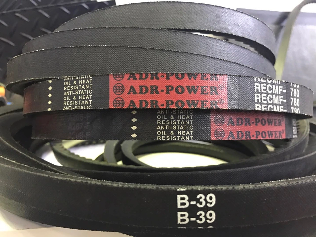 Low Price Rubber Industrial Belt Made in China