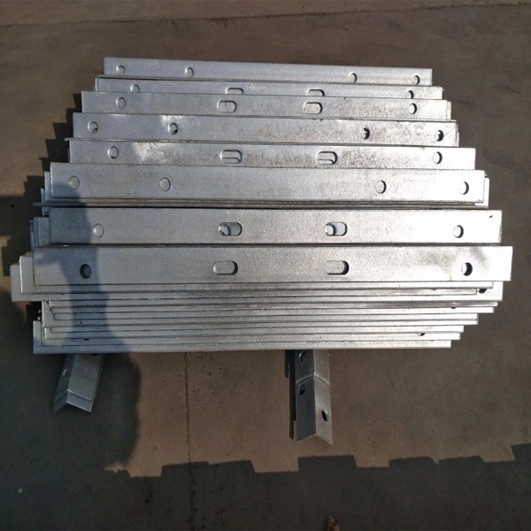 Q235 Low Carbon Mild Steel Hot DIP Pilot X-Arm U-Channel H-Pole Tee-off Crossarms Power Anchor Fitting Galvanized Cross Arm Strut Transformer Platform Crossarm