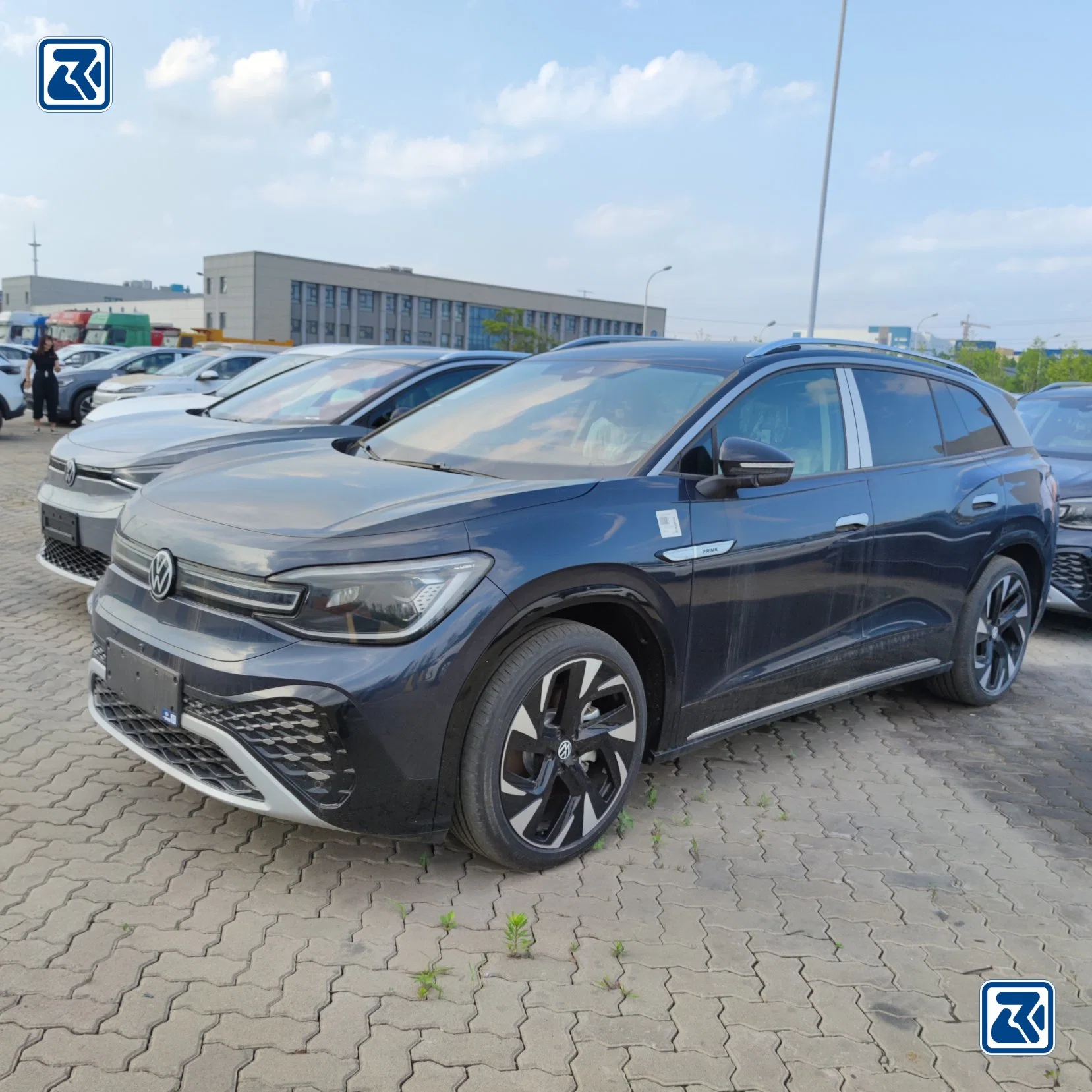 ID6; VW ID6 ID4 ID3 ID4X ID6X Crozz Used Volkswagen Car Whole Sale Smart New Electric SUV Electric Car with Long Power Life Battery in Stock