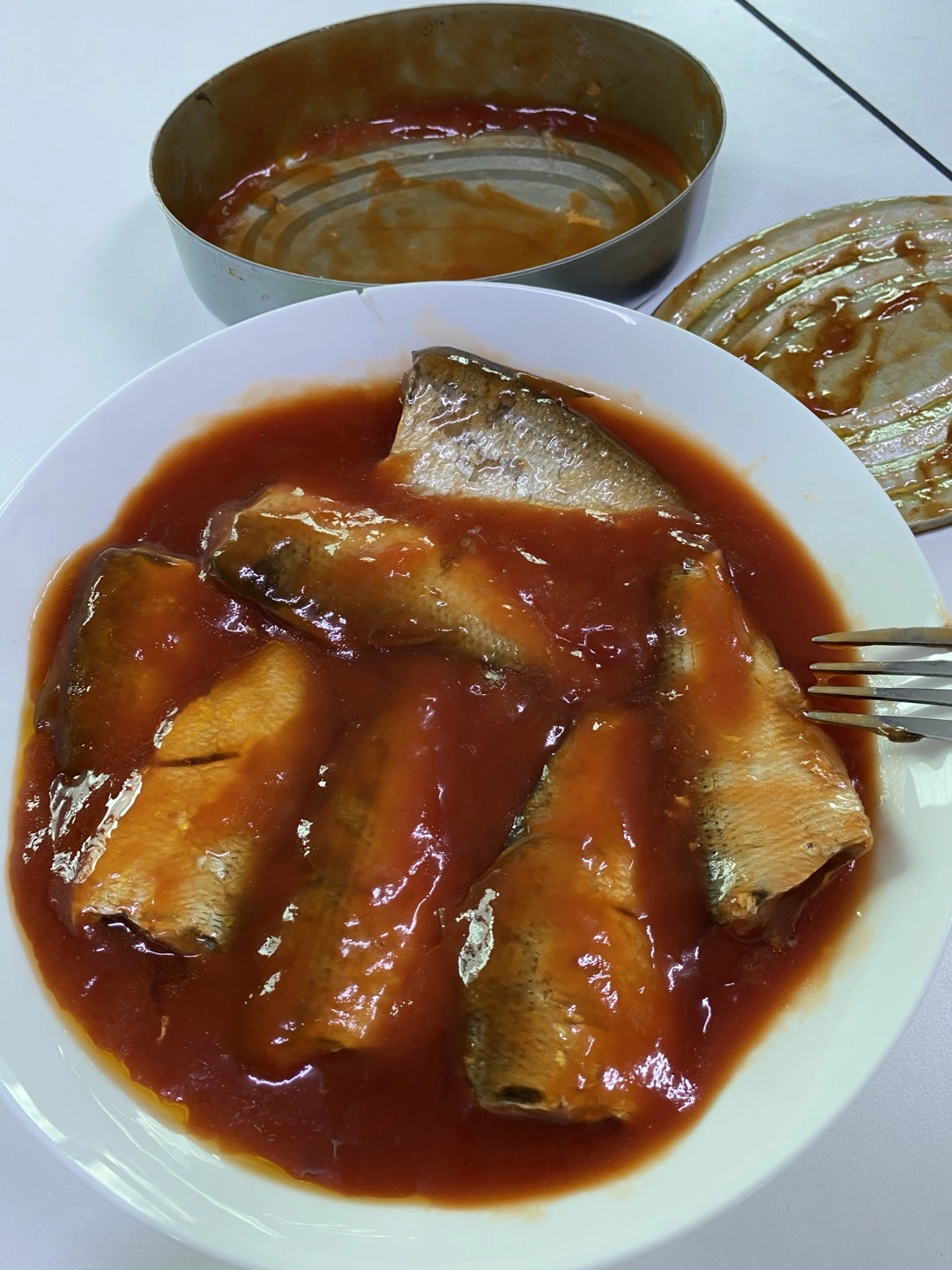 Factory Wholesale Good Price Canned Sardine in Tomato Sauce