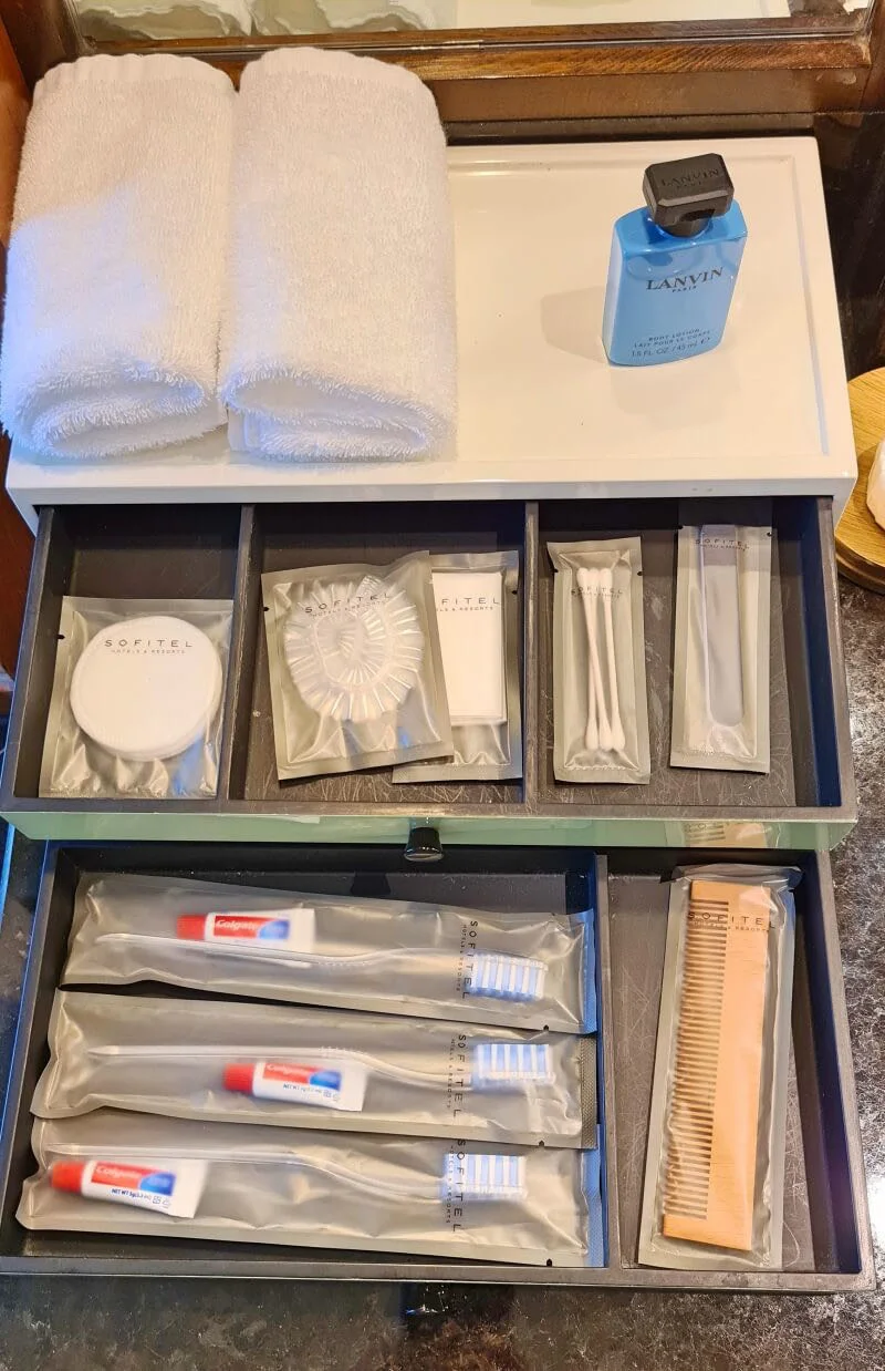 Kraft Papier Paket Biologisch Abbaubare Hotel Amenity Hotel Annehmlichkeiten Set Billig Hotelversorgung