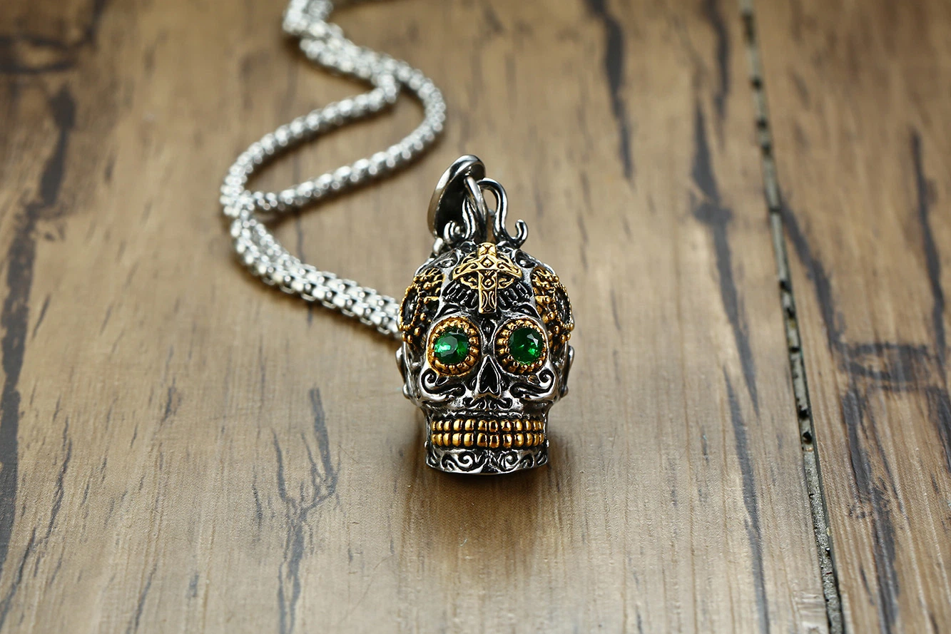 Titanium Steel Punk Style Ghost Head Pendant Men's Fashion Accessories Green Eyes Gold Skull Pendant