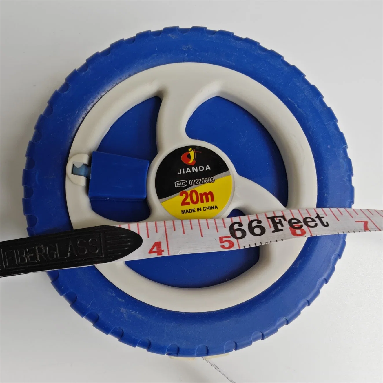 Closed Blue Case Long Tape Measure 20m Round Shell Fiberglass Measuring Tape