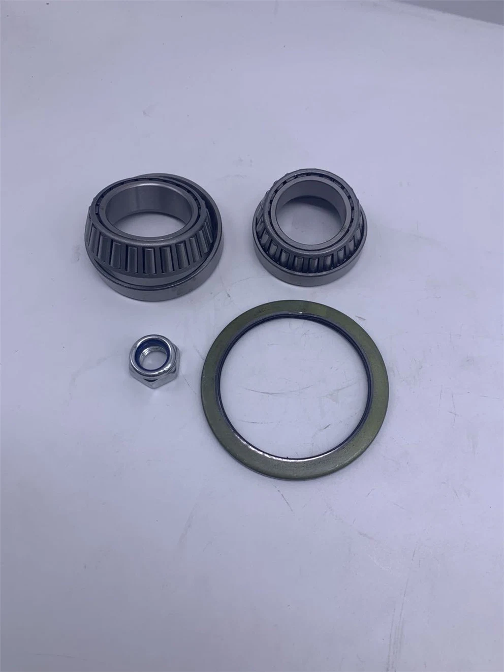 Factory Supply 4330647 713650310 R140.77 Vkba1444 R140.42 Auto Bearing Kit