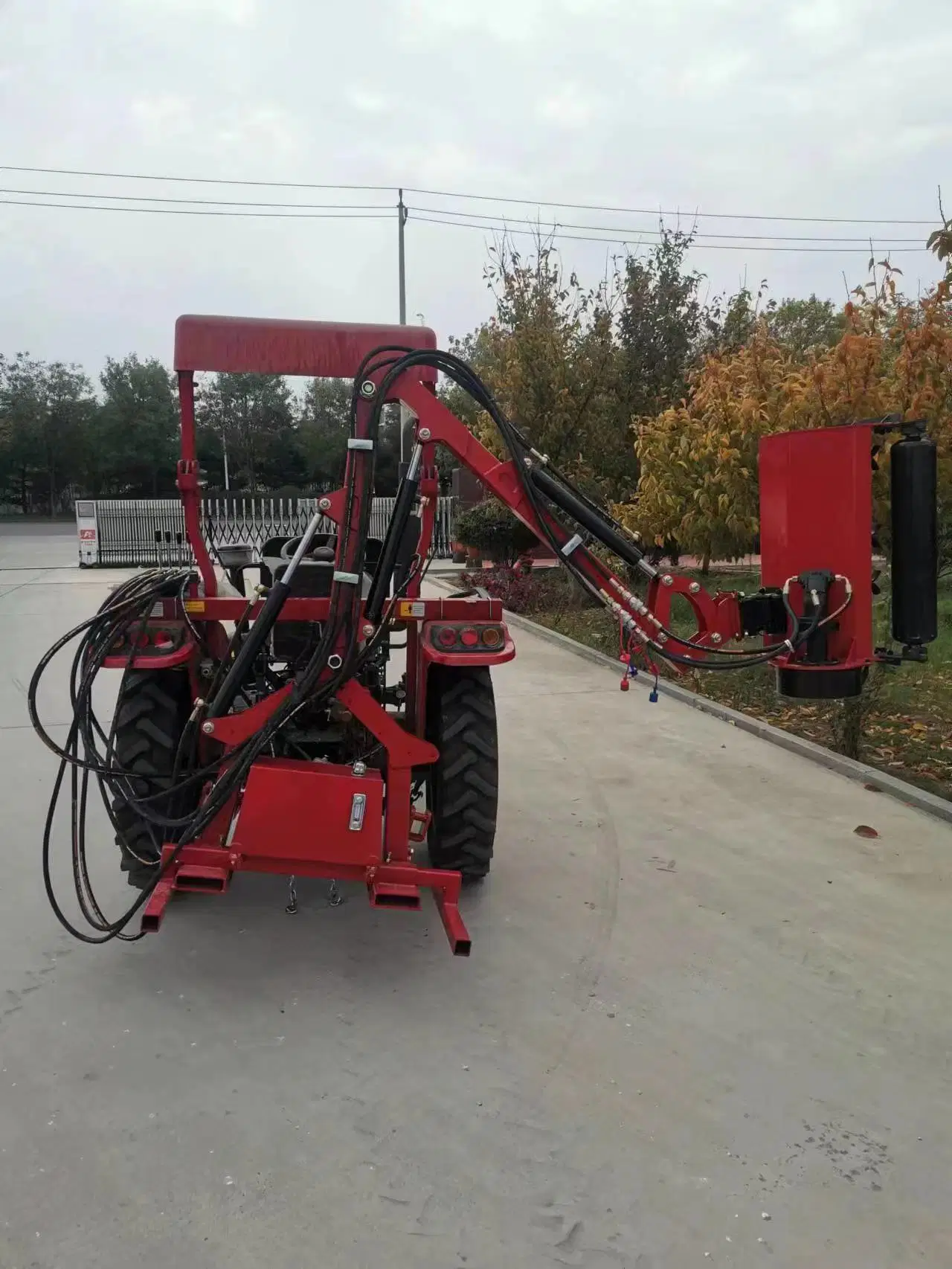 Pto Cantilever Mower with Small Machinery Attached to Tractor for Power Transmission