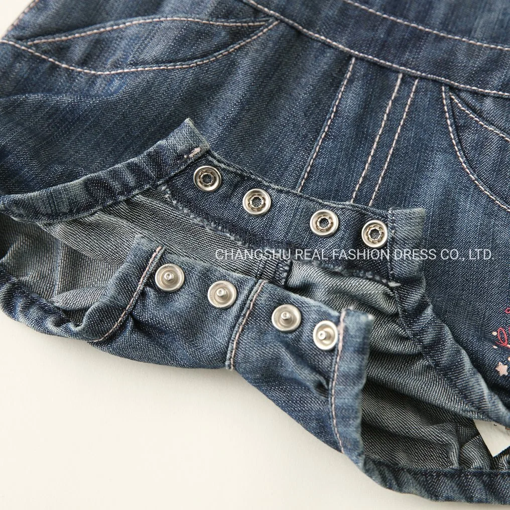 Neugeborenes Baby Kinder Kleidung Kleinkind Woven Denim Strapsstrapper Kurz Mit Stickerei