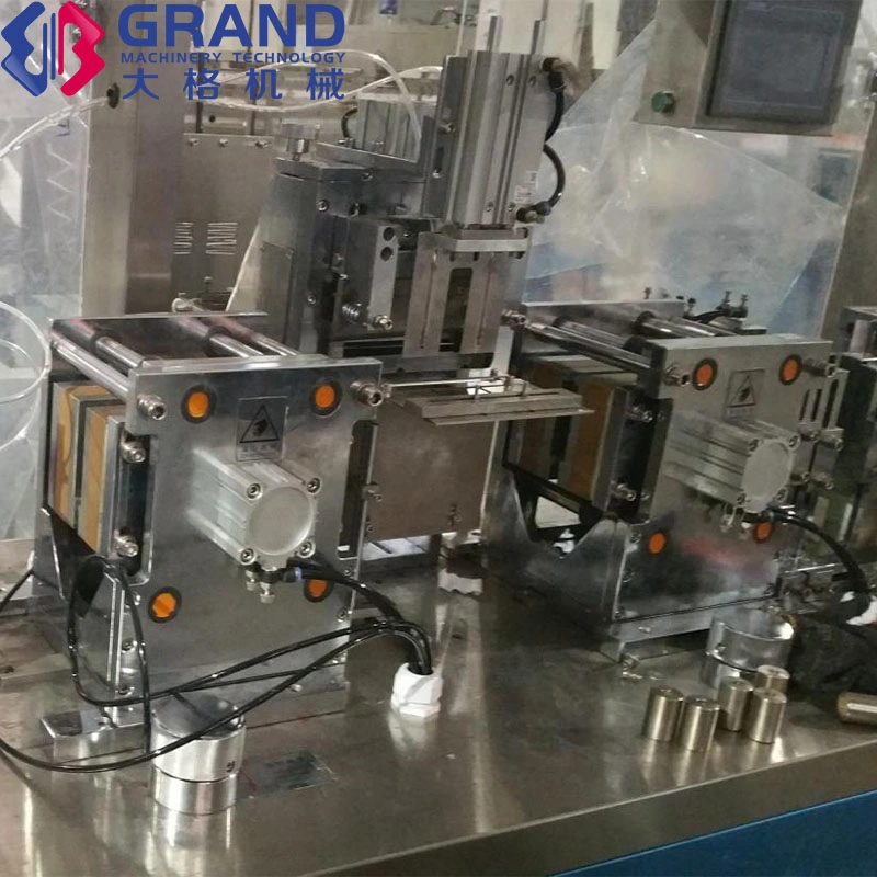 Full Servo Motor Wet Tissue Packaging Machine Baby Wet Wipes Making Machine