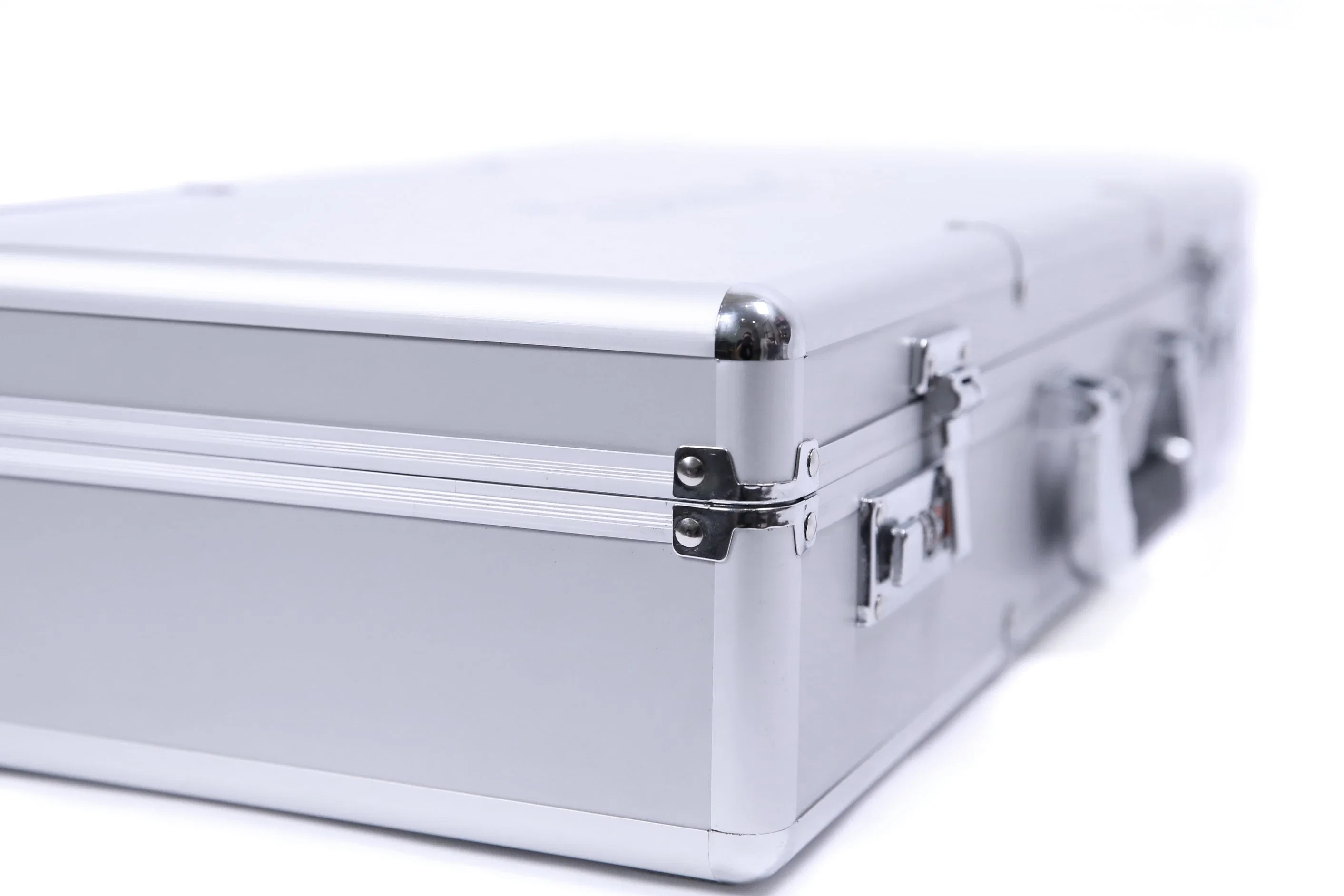 New Design High Fashion Functional Carrying Aluminum Barber Tool Case