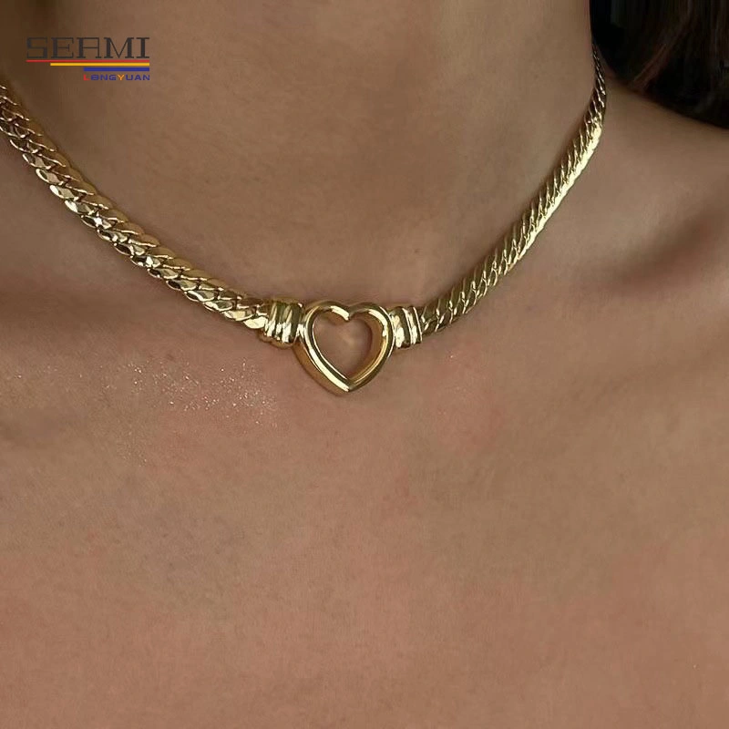 El amor de la cadena de Cubana de acero inoxidable colgante, collar de mujer