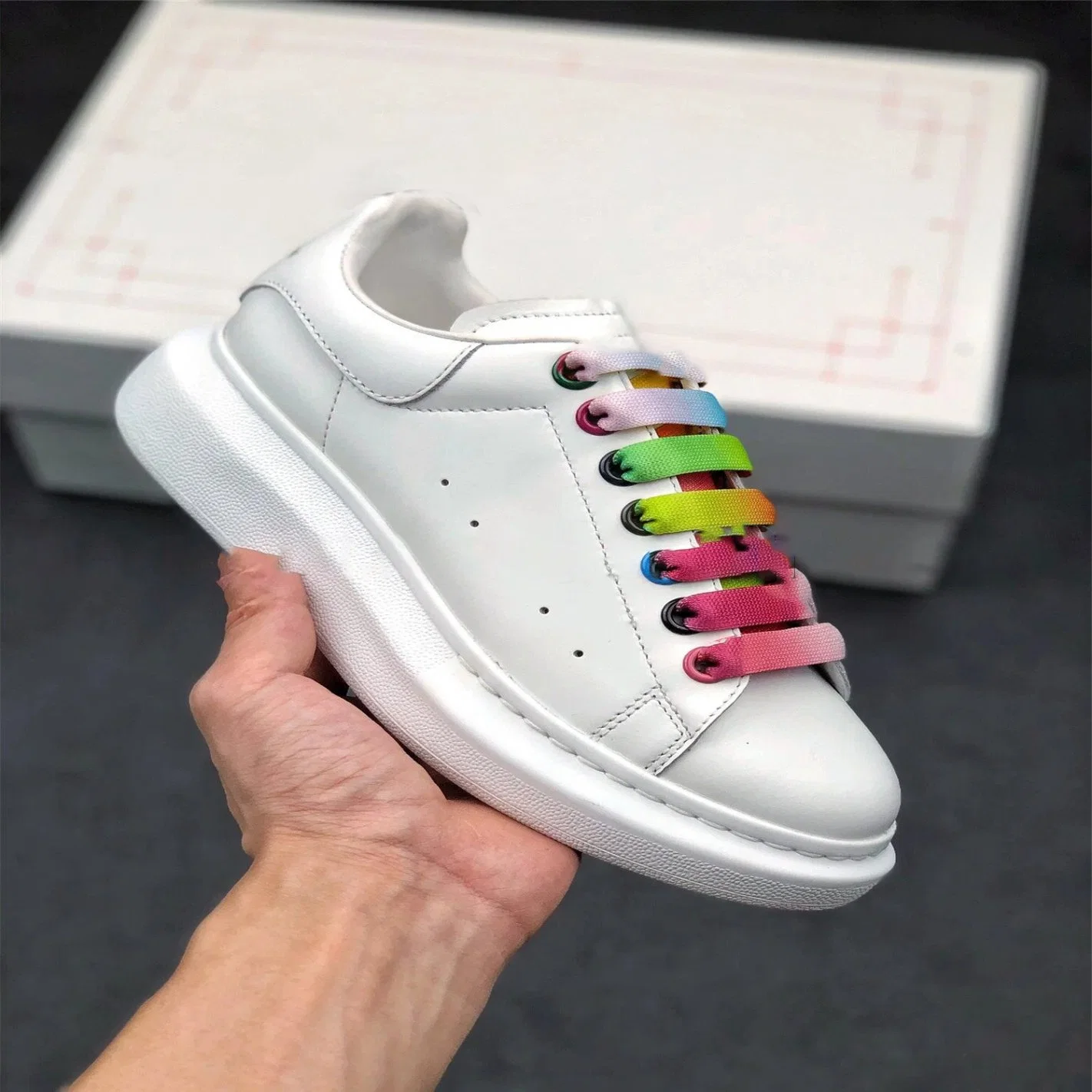 Cheap Designer Fashions Ale-Xander Mc-Queen couleurs cuir Rainbow Chunky Putian chaussures occasionnel athlétique