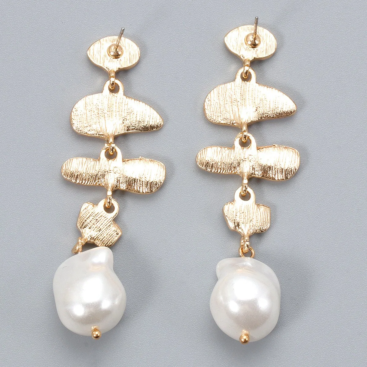 Simple Fashion Earrings Color Oil Pearl Earrings Earrings