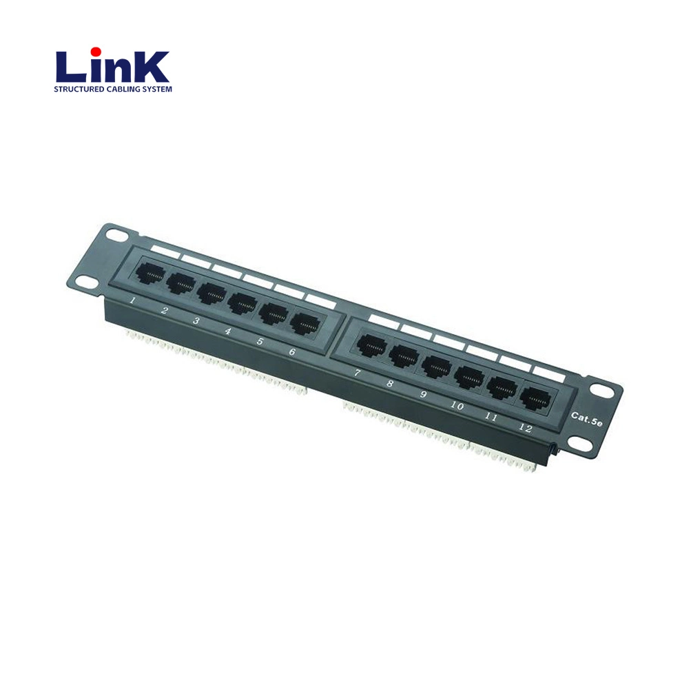 El montaje en rack en Carril DIN Cat5e Patch Panel para redes Ethernet industriales