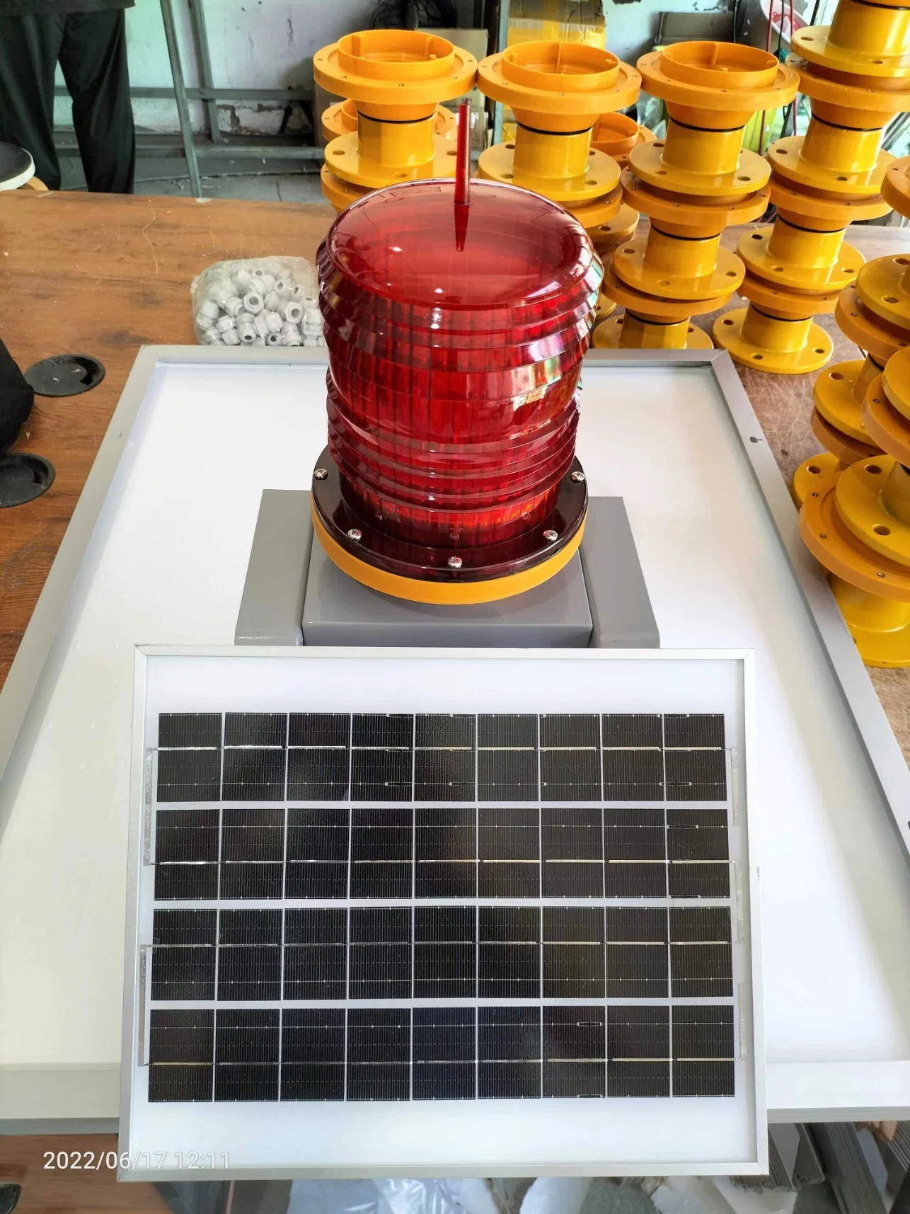 Aircraft Aviation Solar Powered Navigation LED Flashing Crane Tower Obstruction Beacon Marine Lantern Warning Lights