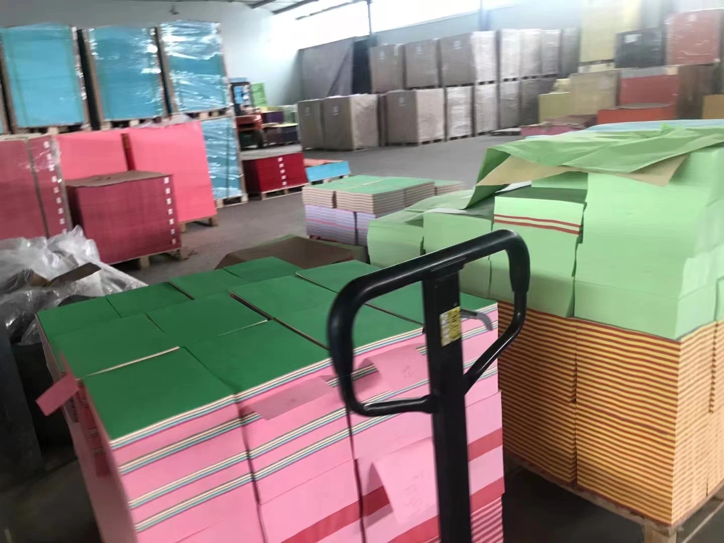 75GSM 80GSM Office School Paper A4 Color Paper A4 80GSM Size Colored Paper Sheets Craft Work Colorful 500sheets/Ream