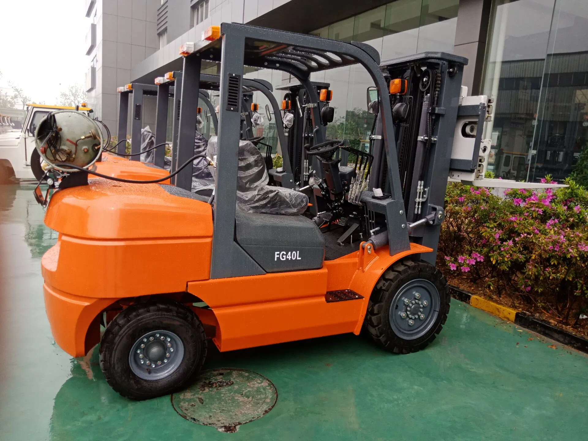 نظام الرفع المزدوج لبنزين LPG ForkLift 4.0 الطن، نظام الرفع المزدوج لبنزين LPG، نظام الرفع الشوكية لبنزين LPG، نظام